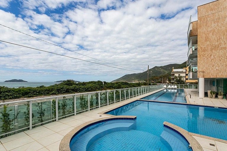 Cobertura vista mar com jacuzzi