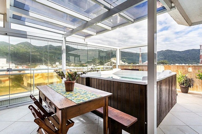 Cobertura vista mar com jacuzzi