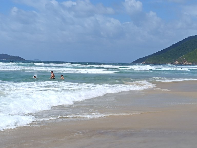 Cobertura vista mar com jacuzzi