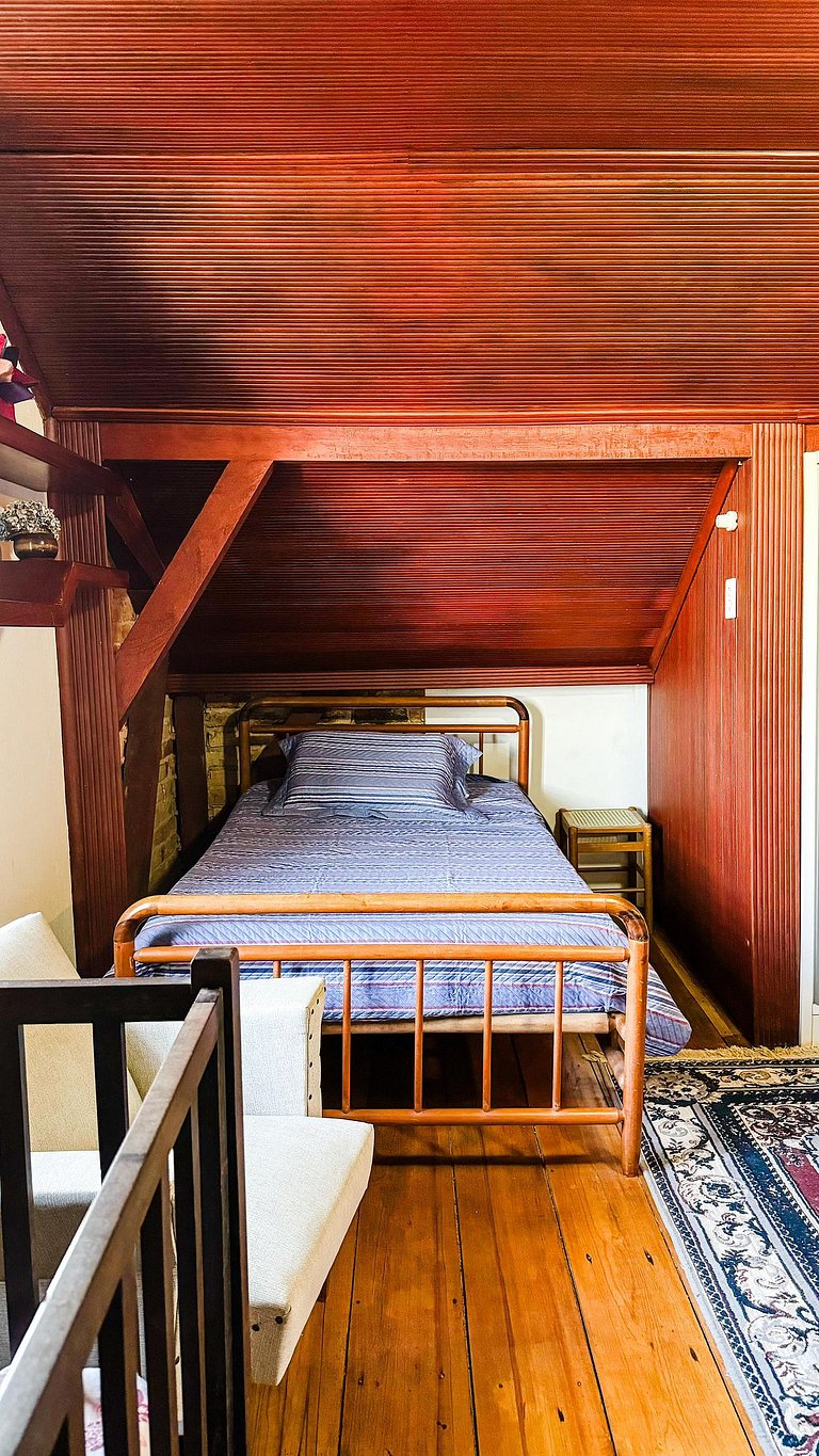 Quarto Lateral 2 banheiro compartilhado