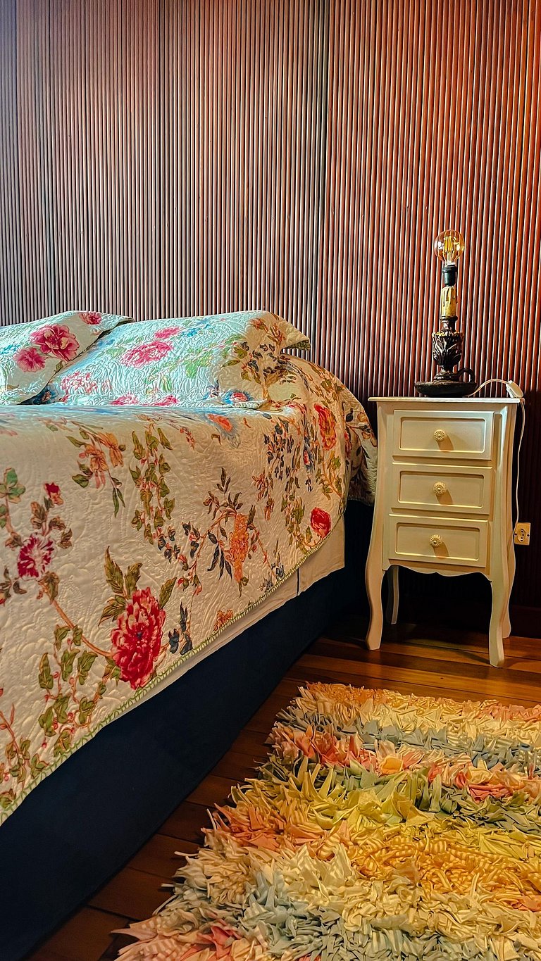 Quarto Frente 1 banheiro compartilhado