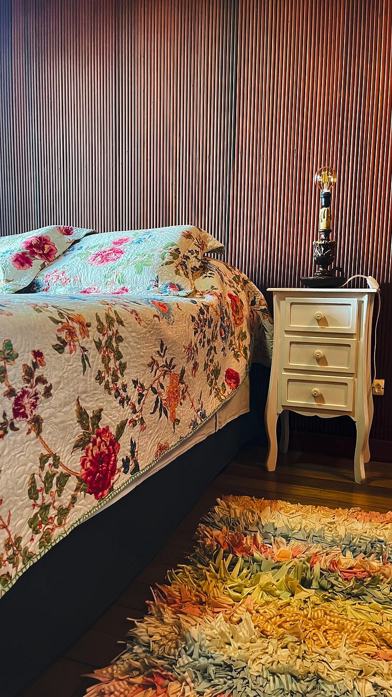 Quarto Frente 1 banheiro compartilhado