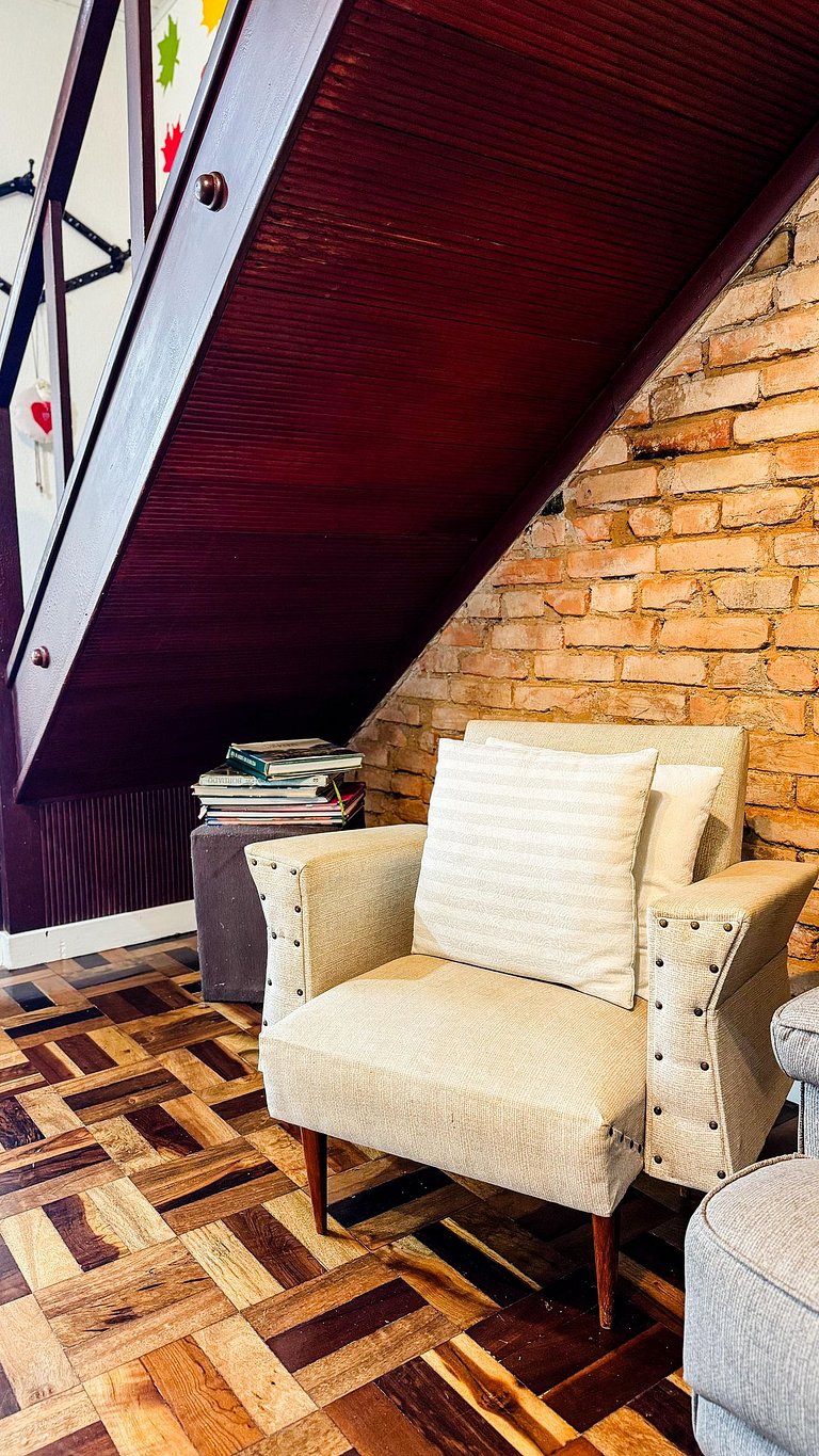 Ampla Suíte com sala